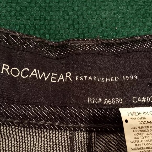 NWT Rocawear Men's Original Fit "1999" 40X32 Jeans - Picture 11 of 16